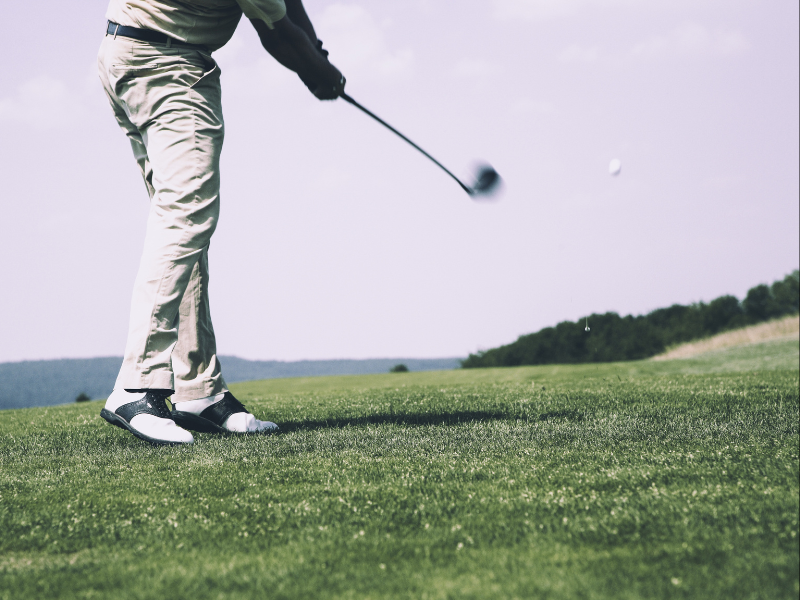 アマチュアは「ストレート」、プロは「持ち球」で攻める！〜プロはなぜ「曲げる」のか〜（オルタムゴルフ 名古屋 港区 中川区 ゴルフスクール）